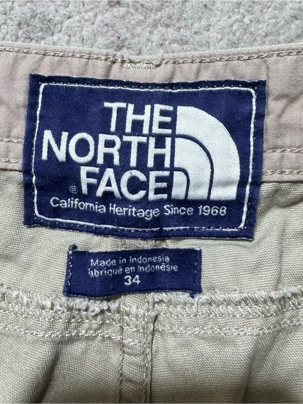 The North Face Shorts Mens 34 Beige Mid Rise Outdoor Cotton Summer Meas 34x10.5